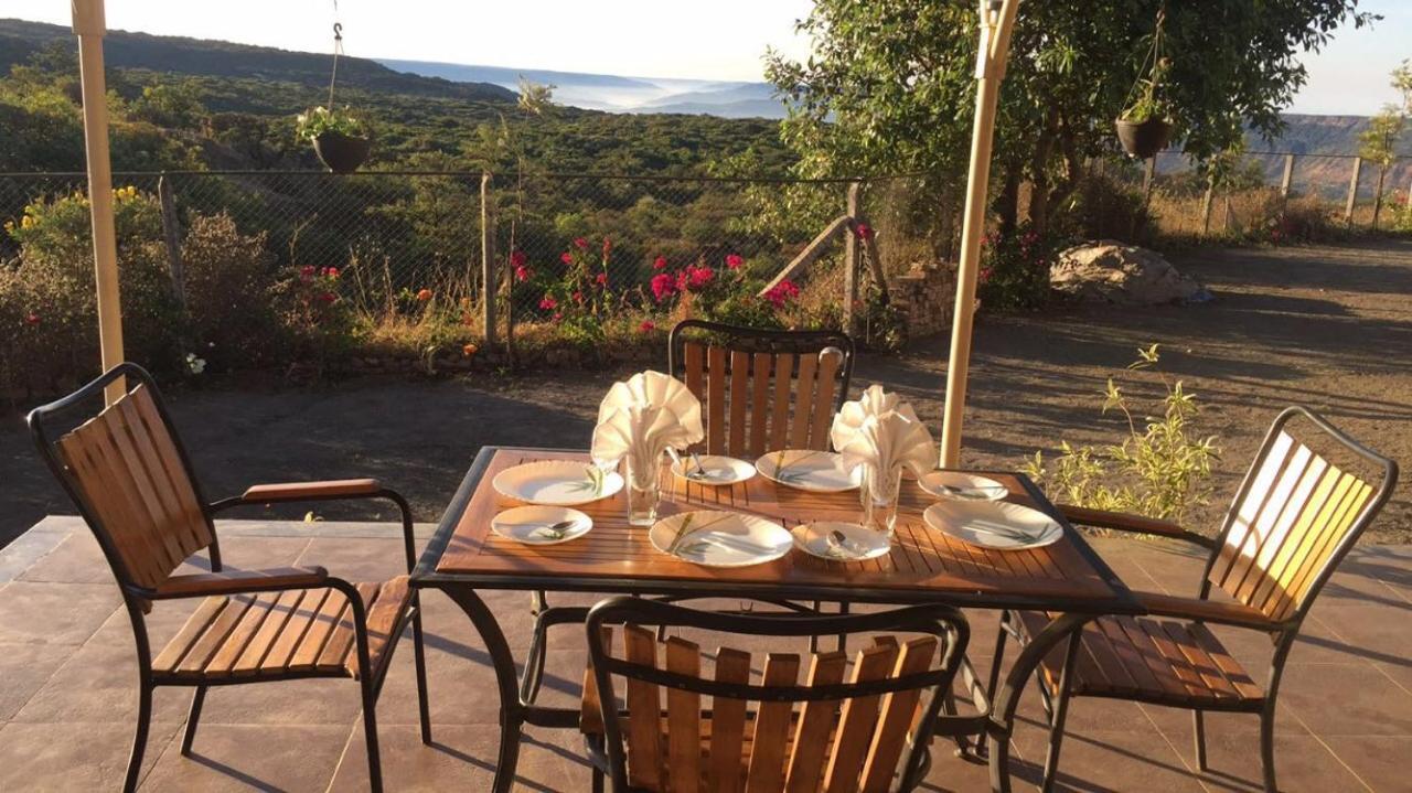 Suryamala Bunglows Villa Mahabaleshwar Ngoại thất bức ảnh